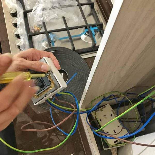 Light Guru Wiring Installation