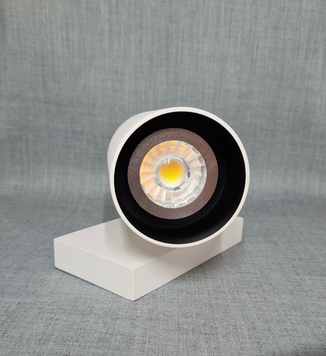 Wall Light 3018 GU10 Cool WhiteWhite2